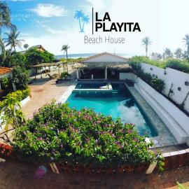 La Playita Beach House, hotel in Puerto Escondido