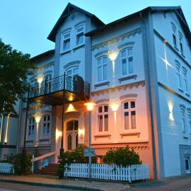 Pension Haus Lassen, hotel v destinaci Westerland