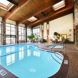 Best Western Center Pointe Inn，布蘭森的飯店