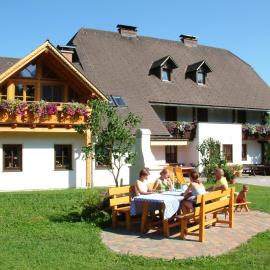 Ferienhof Karin und Florian Gressenbauer, hotel in Edlbach