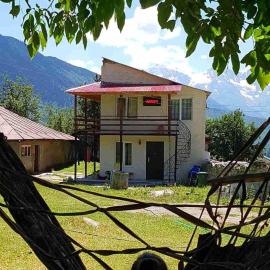 Iason Guest House in Mazeri