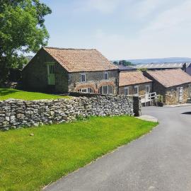 Prospect Farm Cottages, hotel in Allerston