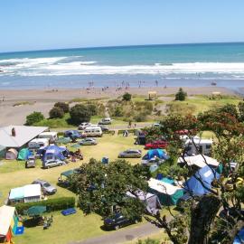 Opunake Beach Holiday Park, hotel en Opunake