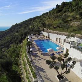 Residence Montelci، فندق في ماتيناتا