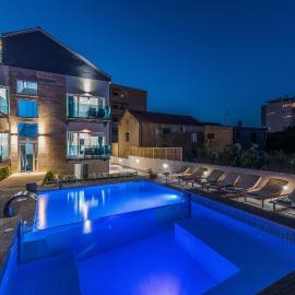 Luxury Apartments Villa Morea, viešbutis Zadare
