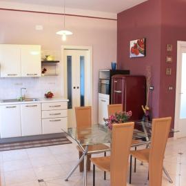 Eleatica Holiday Apartment