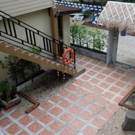 Captan Home, hotel in Haad Chao Phao