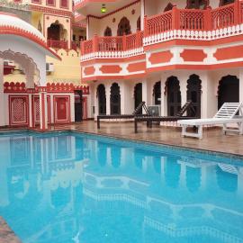 Sajjan Niwas: Jaipur şehrinde bir otel