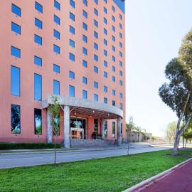 Best Western PLUS Nuevo Laredo Inn & Suites, hotel em Nuevo Laredo