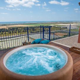 Yama Wine Spa and Suites, hotel a Zikhron Ya‘aqov
