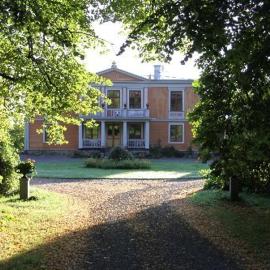 Mälby Säteri B&B, hotel a Gnesta
