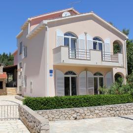 Apartments Matlovac, hotelli kohteessa Ždrelac