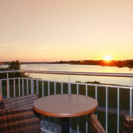 Hotel Warnow: Rostock şehrinde bir otel