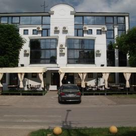 Villa Milano, hotel di Kovin