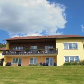 Ferienhaus Bauer mit wunderschönem Panoramablick, hotel u gradu Tännesberg