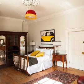The Historical Harcourt Suites