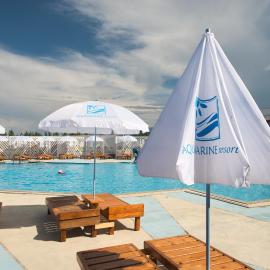 Aquamarine Resort, hotel a Akshi