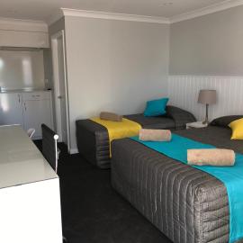 Oasis Motel, hotel i Cobar
