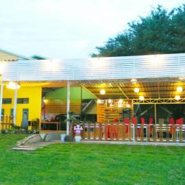 Ban Tonnam Resort, Hotel in Suan Phung