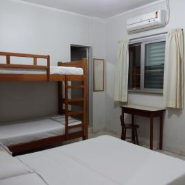 Apeninos Suites Basicas, hotel in São Paulo