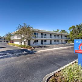 Studio 6 Extended Stay - Kissimmee, FL - Orlando