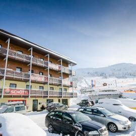 Ferienwohnung Ski-Hans, hotel en Planneralm