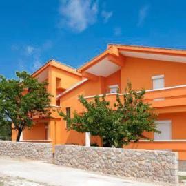 Apartments Kalac, hotel sa Posedarje
