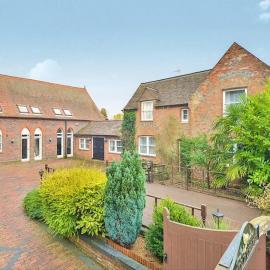 The Old Chapel Cottage, hotel a Leighton Buzzard