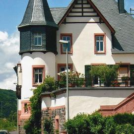Wohnen im Burghotel, viešbutis mieste Lorchas prie Reino