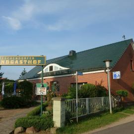 Teschendorfer Landgasthof, хотел в Teschendorf
