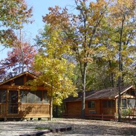 Neshonoc Lakeside Camping Resort, hotel in West Salem