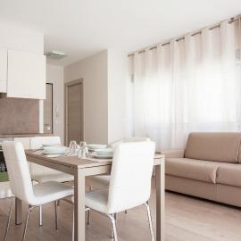 Astoria Suite Apartments, готель у Болонії