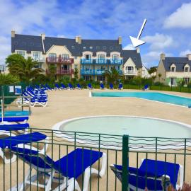 VACANCES A L OCEAN - GRAND T4 VUE MER GRAND BALCON tout confort - WIFI ET PARKING GRATUITS - MER PLAGE PISCINE à environ 25 m - Centre ville, tous commerces, marché, et port à 10 minutes à pied en longeant la mer、ル・ギルヴィネックのホテル