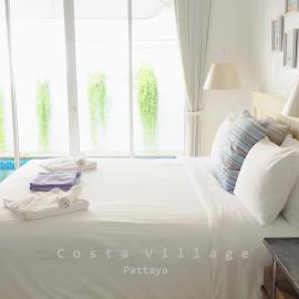 Costa Village Pool Villa, hotel in Jomtien Beach