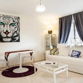Duplex 2 bedrooms for you with Air Conditioner, hotel in Palm-Mar