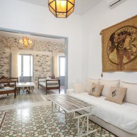 Naxos Center Houses