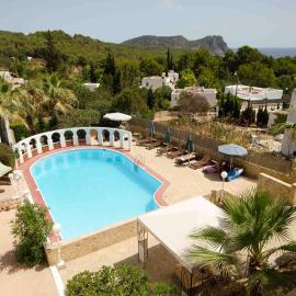 Hotel Club Can Jordi, hotelli Cala Llenyassa