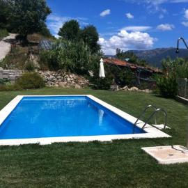 Casa Rural Puria, hotel en Rebollar