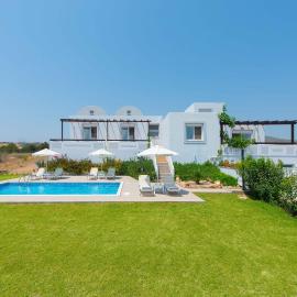 Orianna Sea View Villa, hotell i Gennadi