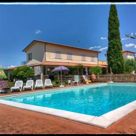 Residence il Colle, hotel di Collestrada