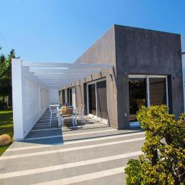 Villa Elpiniki, hotel v destinácii Ixia