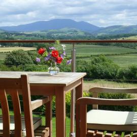 Westwood - The B&B with a view, hotel in Cockermouth