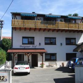 Burgauer Hof, hotel a Burgau