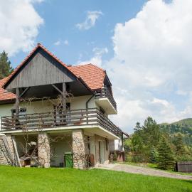 Klimkówka 96 - Dom w górach nad jeziorem, hotell i Klimkówka