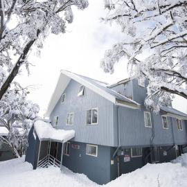 TERAMA Ski Lodge、マウント・ブラーのホテル