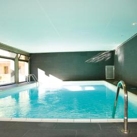 Lagrange Vacances Le Pic de l'Ours, Hotel in Font-Romeu