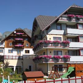 Hotel Neuwirt, hotel u gradu Ramzau am Dahštajn