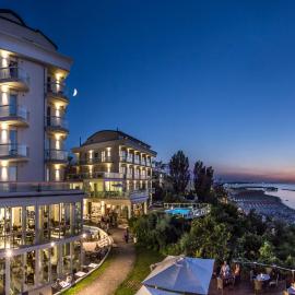 Hotel Sans Souci، فندق في غابيتّشي ماري