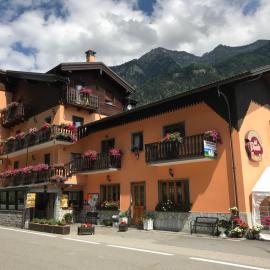 Baceno में, होटल Albergo Ristorante Pizzeria DEL PONTE