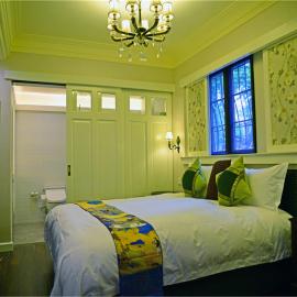 Soho Garden Hotel (Shanghai Huaihai Rd. Flagship), хотел в Шанхай